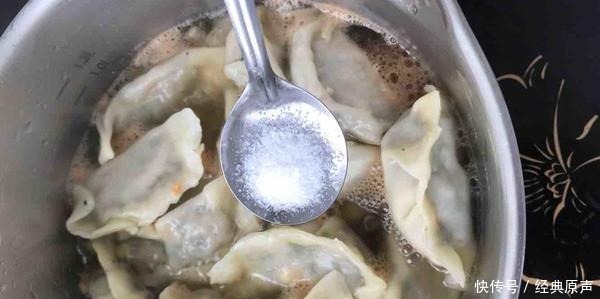 馅料|62岁老师傅说拌饺子馅时,这3种料缺一不可,少一种都不行