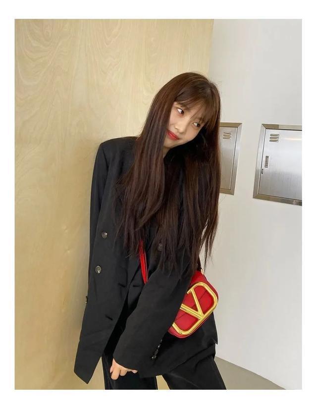  潇洒|2020年第一条长裙，要像戚薇张柏芝的一样潇洒