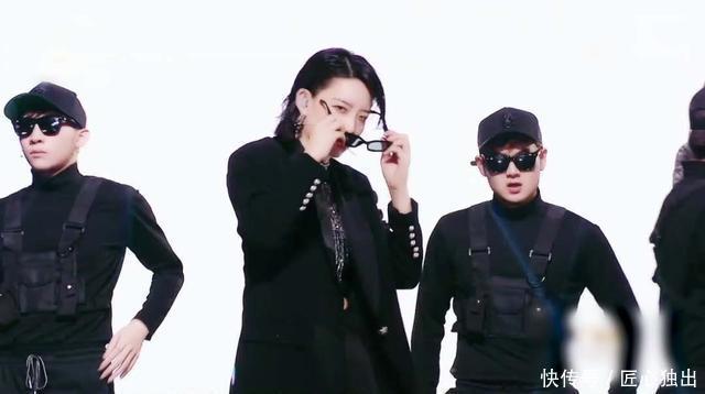 姐姐|《浪姐》排名更新，万茜跌到第2，李斯丹妮排名16，张含韵第4