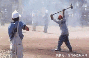 爆笑|爆笑GIF: 师傅, 你这个路绕的有点过分了啊