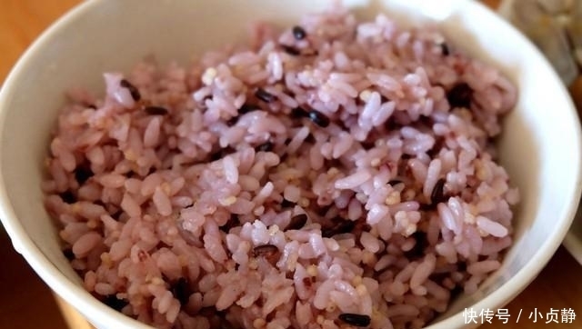 花费|一家四口周末在家吃饭, 花费不足五十元, 四个家常菜吃的美美的!