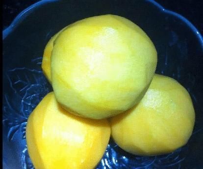 剥皮|当水果“剥皮”后你还认识吗赌10包辣条,7成人只能认出橘子