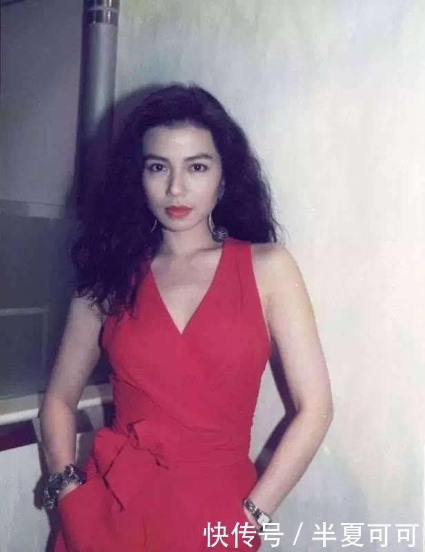 自愧不如|最美港姐钟楚红，周润发的荧幕女友，连张曼玉都自愧不如？