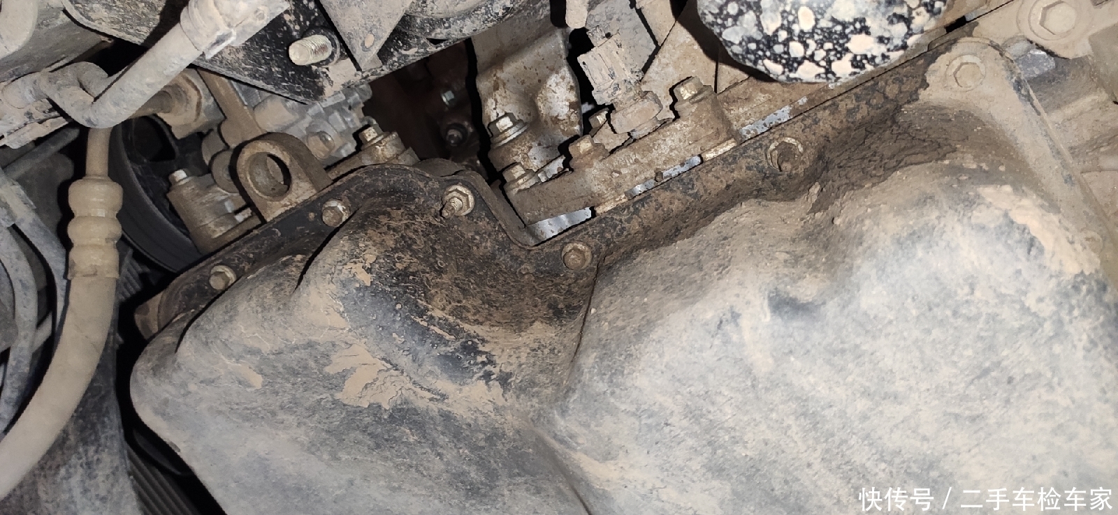 报价|女王的抉择!这辆路虎连气囊都没有报价却高达70万,买家:值!