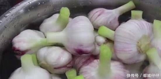 方法|大蒜腌制的新方法,味道鲜美开胃,值得一试