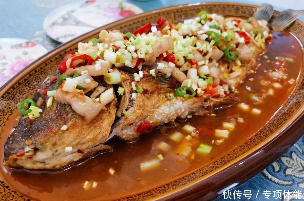 麻婆豆腐|四川10大经典名菜，竟有一半都是不辣的，你吃过几道