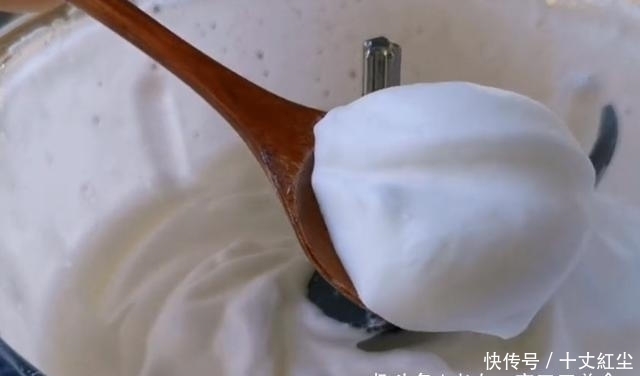 新手|孩子想吃蛋糕不用买，不用烤箱，不用打蛋器，新手也能一次成功