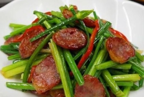 一口气|此菜不用放盐,既省事又下饭,家里孩子超爱吃,一口气吃2大碗!