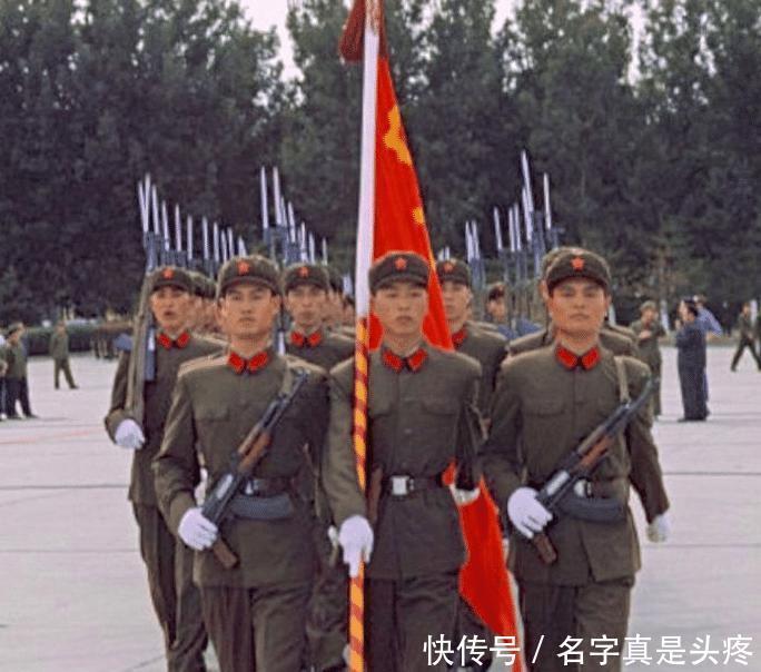 仅仅|中国军队装备时间最短的军服, 为何前后仅仅使用了3年多!