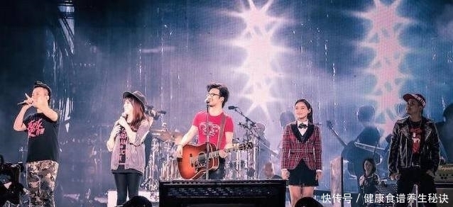 学员|曾在《中国好声音》说“带你上我的演唱会”,谁履行了诺言?