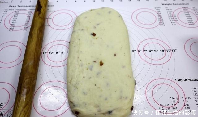 高筋面粉|想吃面包自己做,连烤箱都不开,营养暄软有嚼劲,抓两片能当饭