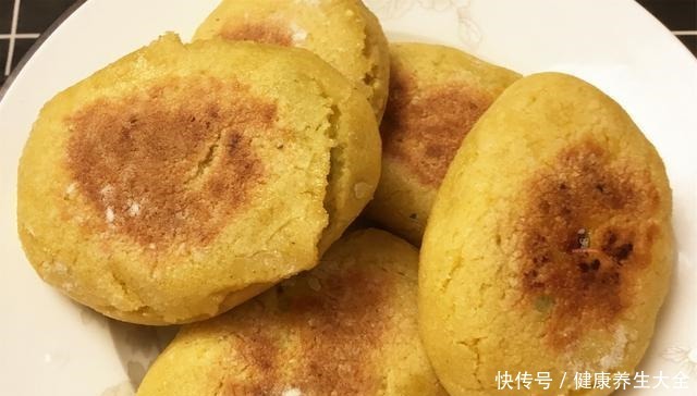 好吃|农家饭-萝卜缨子玉米菜饼子,粗粮养人,全家人都抢着吃!