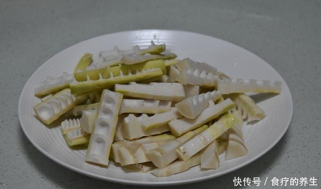 制作油焖|春天最期待就是这道菜，鲜嫩滋味，比吃肉还要香，缺点就是太好吃
