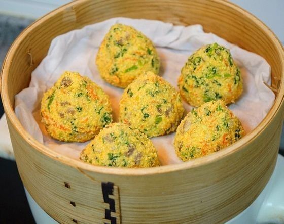  美味|玉米面窝窝头这样做，营养健康又香软美味，一上桌就被家人抢着吃