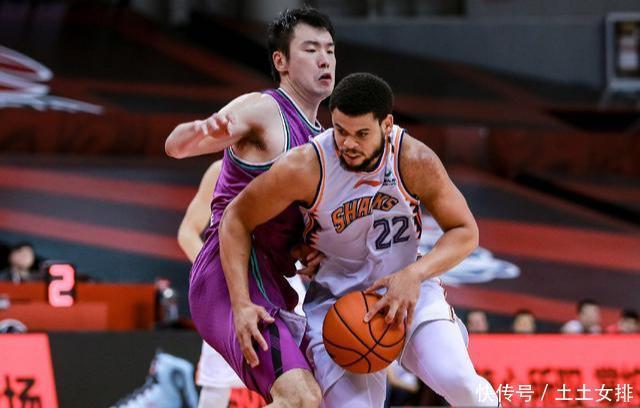 巩晓|爆大冷!巩晓彬忍不住爆粗口,山东完全没状态,CBA第16完美收官