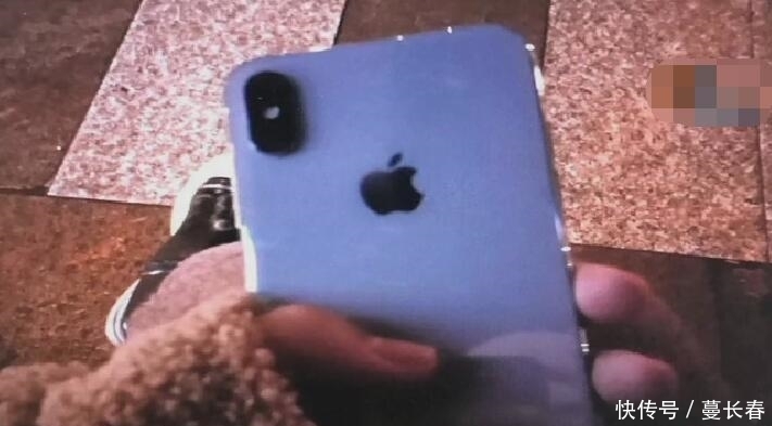 女孩|男子“陌陌”上认识女孩, 女孩抱着狗来家里, 之后发生的事没想到