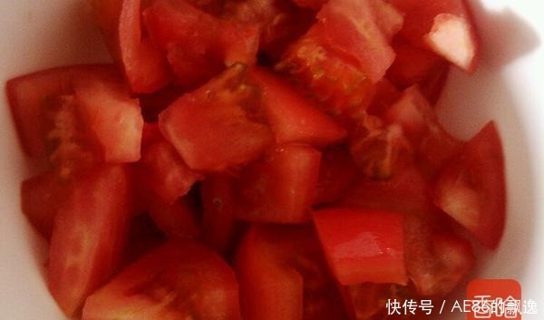 西红柿|教你快手热汤面的食谱,吃一口面,喝一口汤,秋冬季节不怕冷