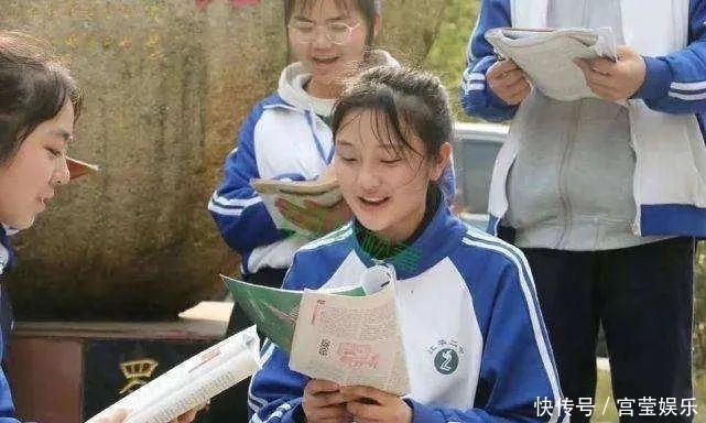 考场|她没能走上考场，但所有人都给了她满分