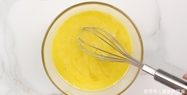 按步|自制甜点香草味泡芙,按步制作比蛋糕简单,零失误操作轻松完成