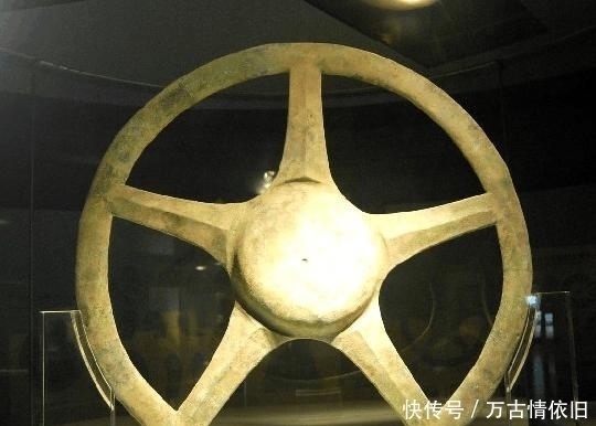 制造|这三件青铜文物十分不起眼, 但堪称“穿越”之物, 制造工艺已失传