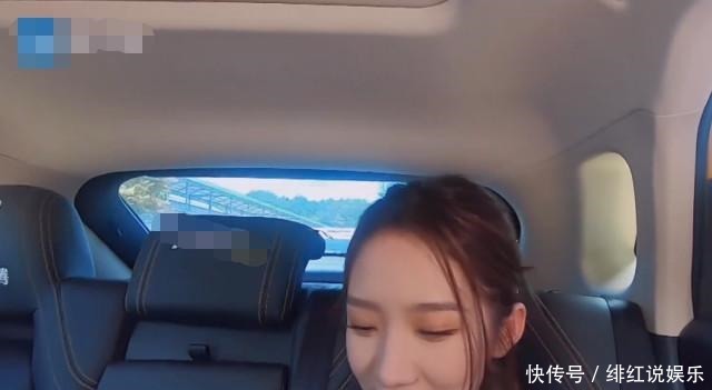  节目|孟美岐车里录节目，摄像头平行拍摄角度下，这脸的长度是认真的