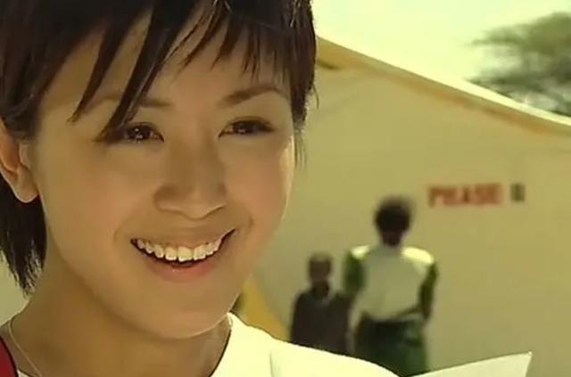 童星|她是香港“最火童星”,黄家驹、张国荣的“妹妹”,现在怎样了