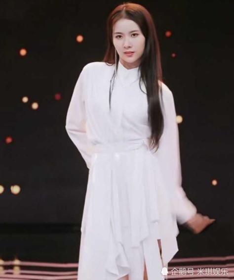  丝芭旗下|《青春有你2》第二轮公演，丝芭力压乐华女团，有4人成小组第一