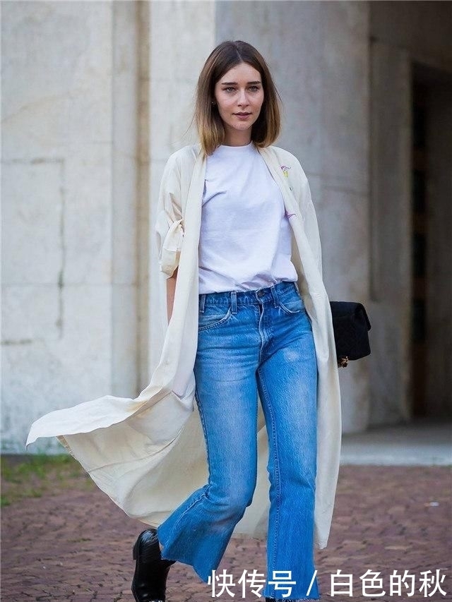 高级|女人想要高级得体怎么穿?“蓝色+白色”,最值得借鉴的穿搭解析
