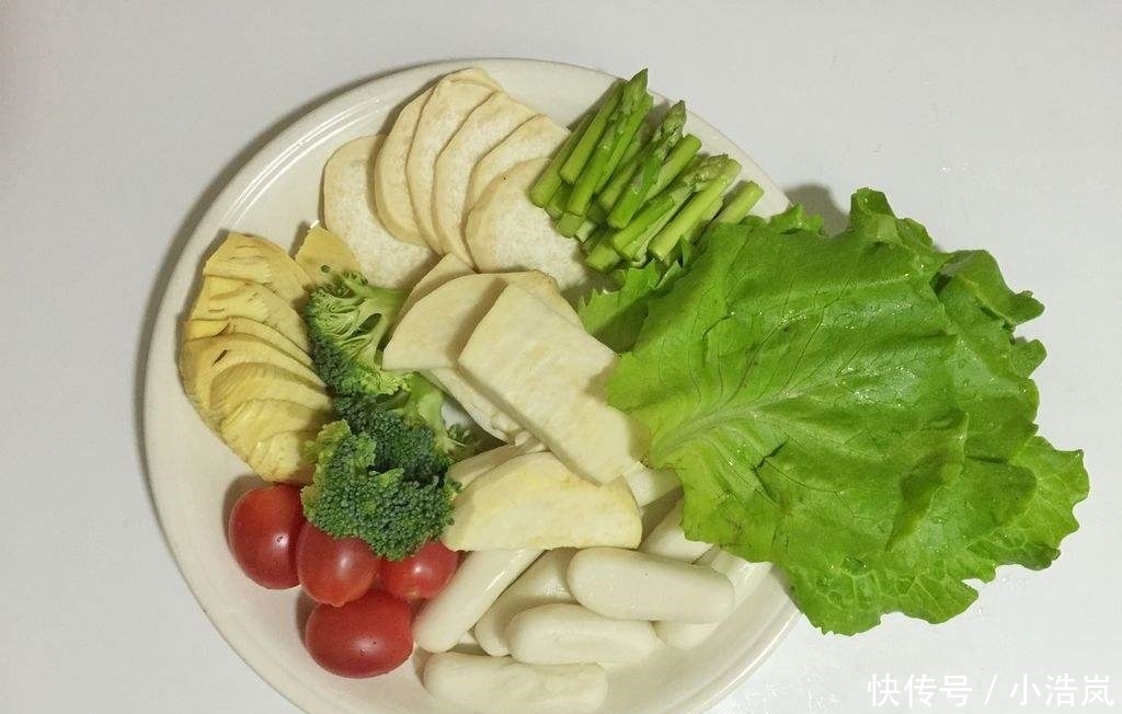 麻辣烫店子|吃麻辣烫时,若你专挑这3种菜,老板脸上在笑,其实心里在哭!