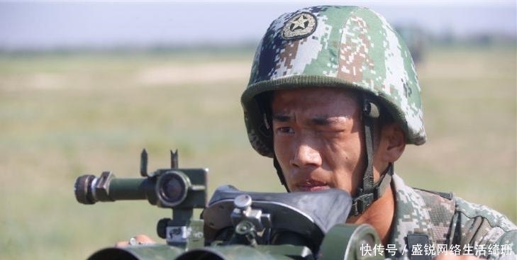 入伍|刚入伍时遭到队友嘲笑 却在100多天后立下2等功 成全旅最年轻冠军
