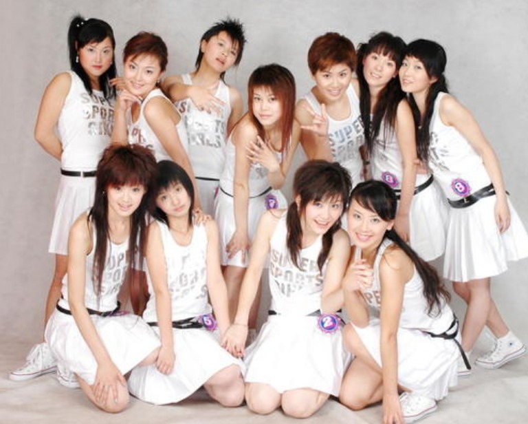  出身|讽刺？同样是“超女”出身，亚军变导师，冠军还是选手