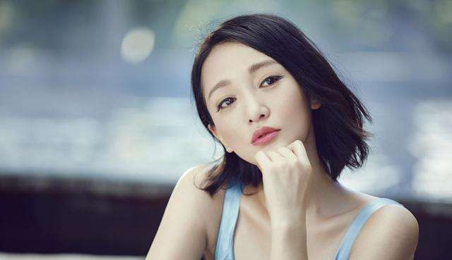 周迅|四大花旦章子怡、赵薇、周迅、徐静蕾年轻时,你被谁惊艳了