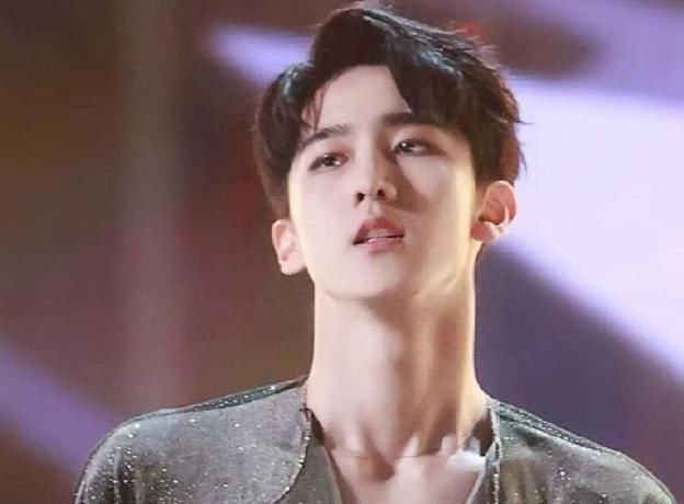  训练生|当韩国练习生有多苦周震南三个月才走出阴影，赵让被前辈欺负