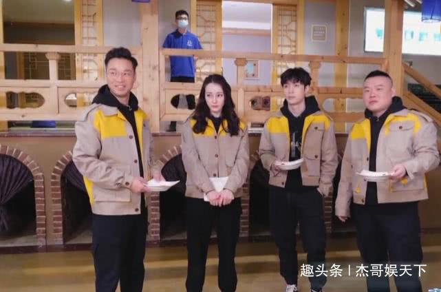  观众|施嘉宁为什么宁愿玩烂《极挑》也不学严敏因为观众不再是上帝