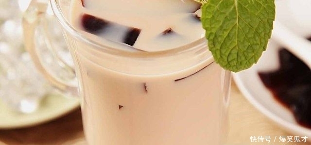 奶茶|如何在家制作奶茶?下面就来教您