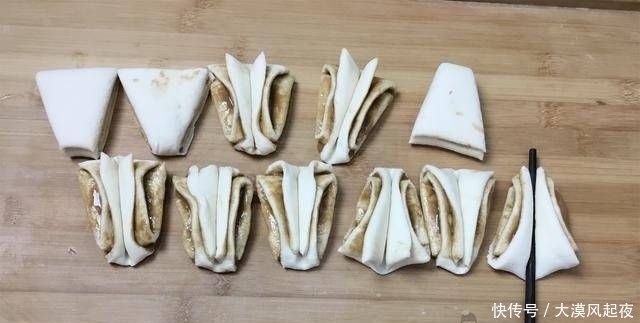 麻酱|不要只做馒头!老阿姨教导你做麻酱花卷,全家都愿意吃