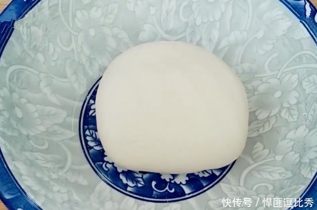 南瓜饼|入秋后南瓜这样做,柔软香甜,有技巧无难度做法简单,孩子超爱吃