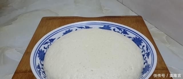 简单|我家面粉从不蒸包子,这样做比油条馒头都简单,一次做九个不够吃