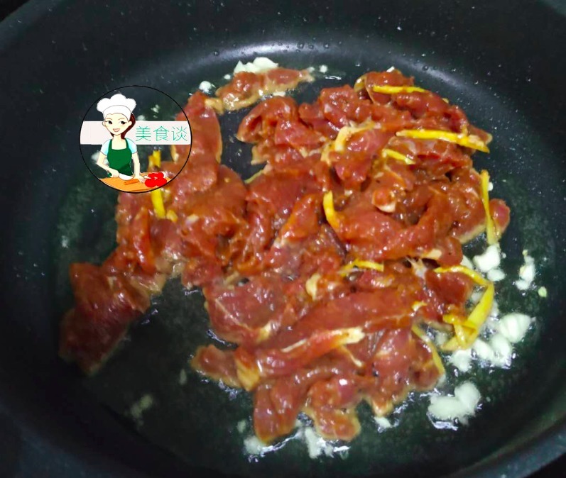 含有丰富|炒牛肉时,直接下锅大错特错了,厨师长教你3招,牛肉嫩滑不塞牙