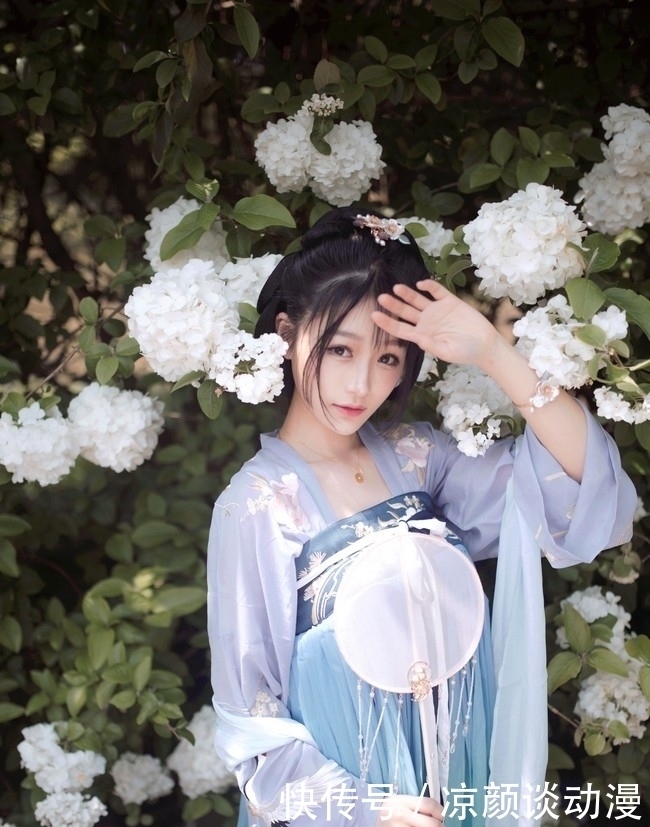 追君颜|花下佳人影入眼,此生只为追君颜!