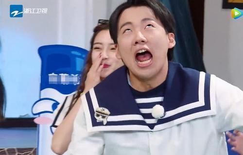  压板|《跑男》欧阳娜娜踩指压板“公然作弊”，看脚下垫的啥太心疼baby