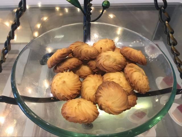 面包|吃自助餐,聪明人都会拿“这4种”食物,原来我以前的吃法都错了