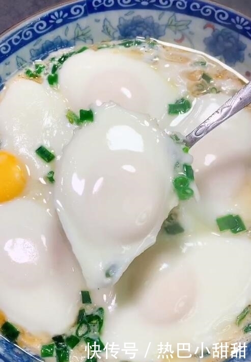 分钟|教你非常简单的蒸鸡蛋做法,小孩子特别爱吃,2分钟就能学会