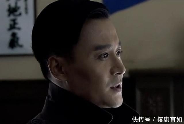 民国往事中,他饰演戴笠的特别形象,也是