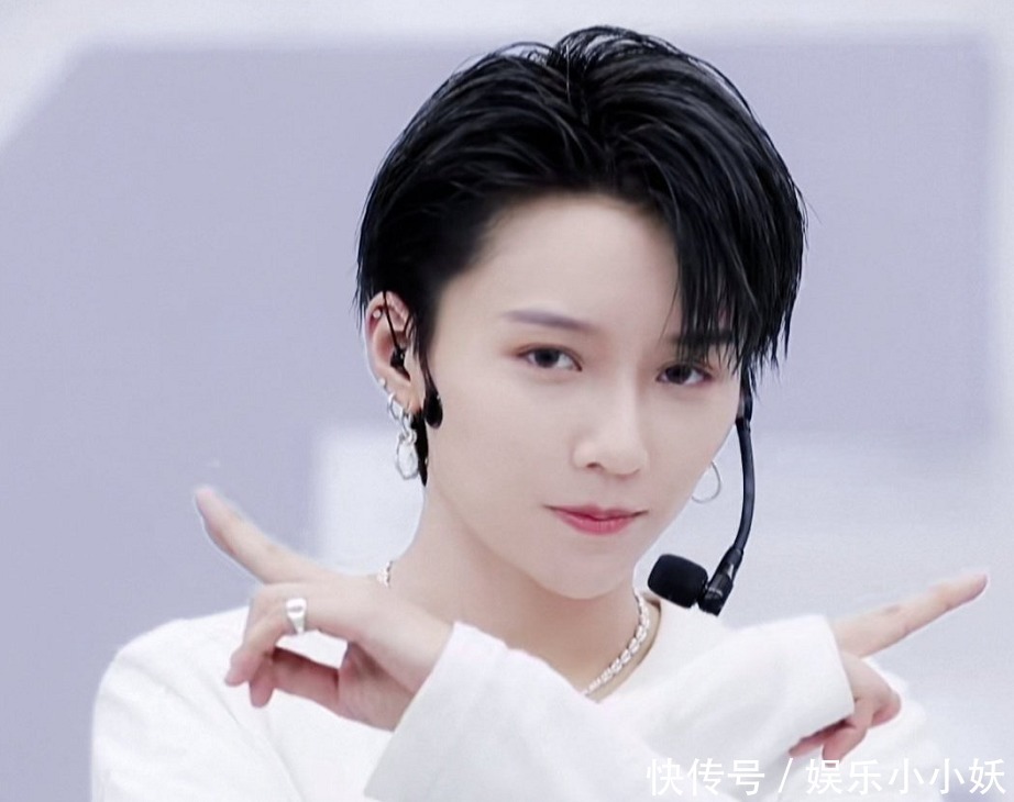 仅此而已|《青2》总决赛,《猎》组C位许佳琪,《仅此而已》组C位是她