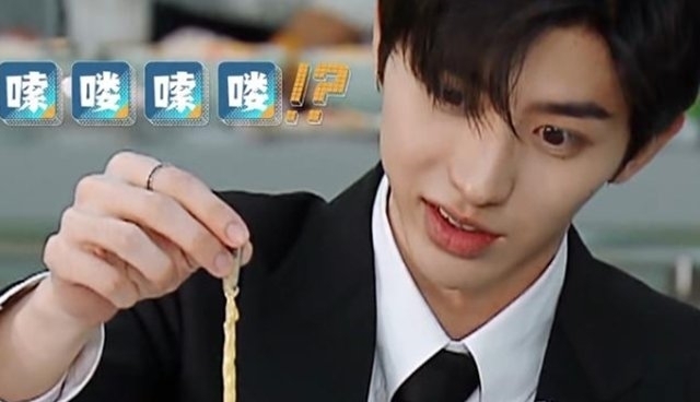 现成|他曾因《武林外传》意外走红,现成各大综艺争夺人才,承包所有笑点