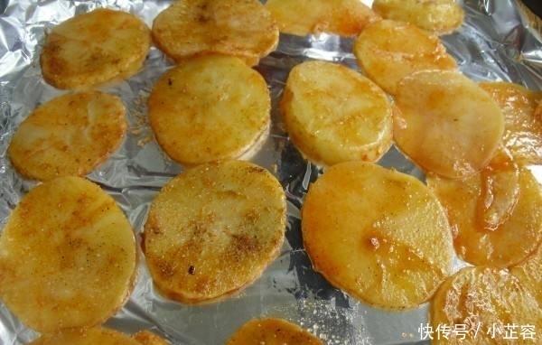 土豆|吃烧烤时,这坑钱的“5菜1汁”,能少点就少点,成本不是一般的低