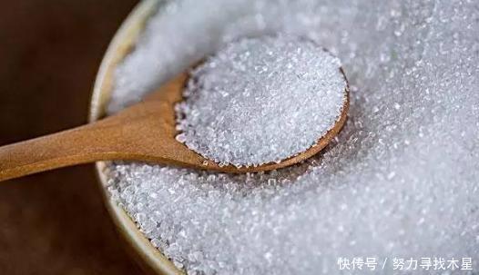 我国|都是糖,我国南方人爱白砂糖,北方却爱绵白糖,两者区别在哪儿