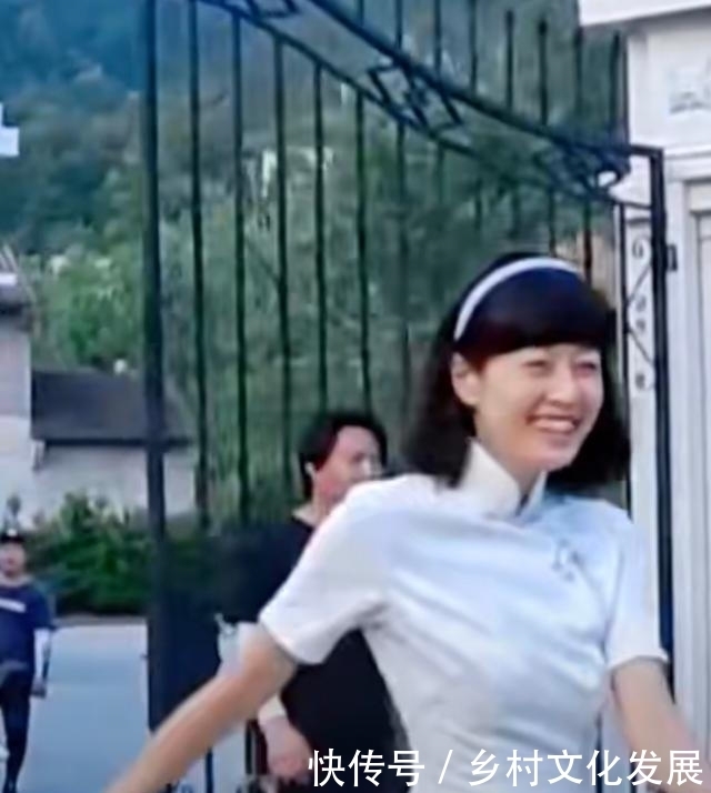 厉害|马伊琍比刘涛还大胆!44岁戴假发演18岁少女,素颜老的厉害