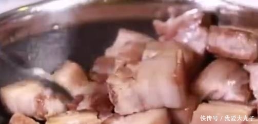  五花肉|原来这才是红烧肉正宗做法，不加一滴油，软糯不腻学会受用一辈子